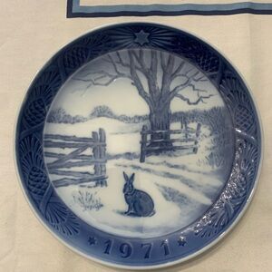Royal Copenhagen Blue Scenic Plate with Rabbit